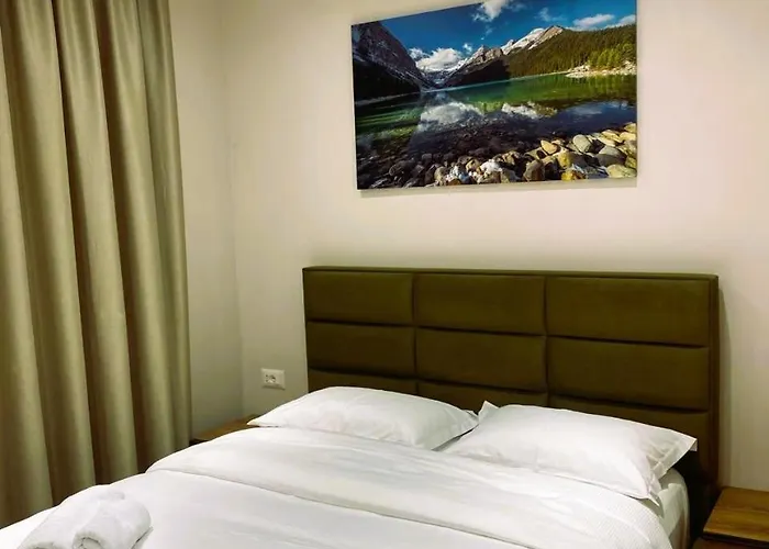 אורחן Panto טיראנה