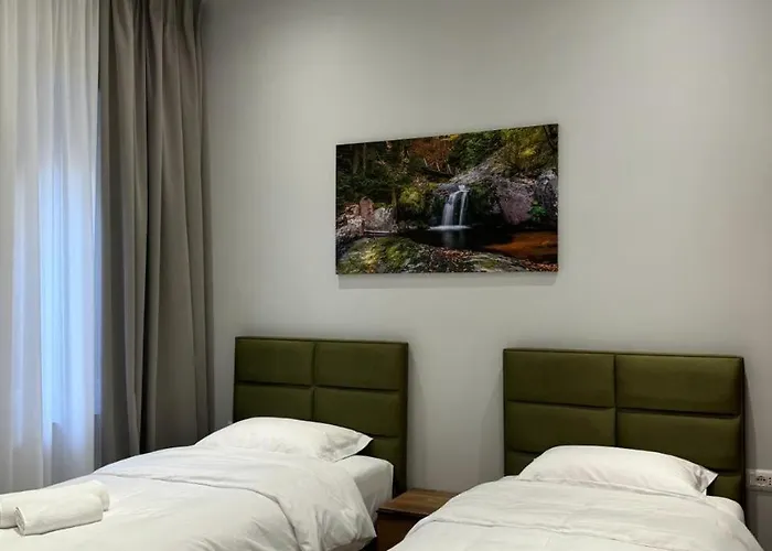 Panto * Τίρανα